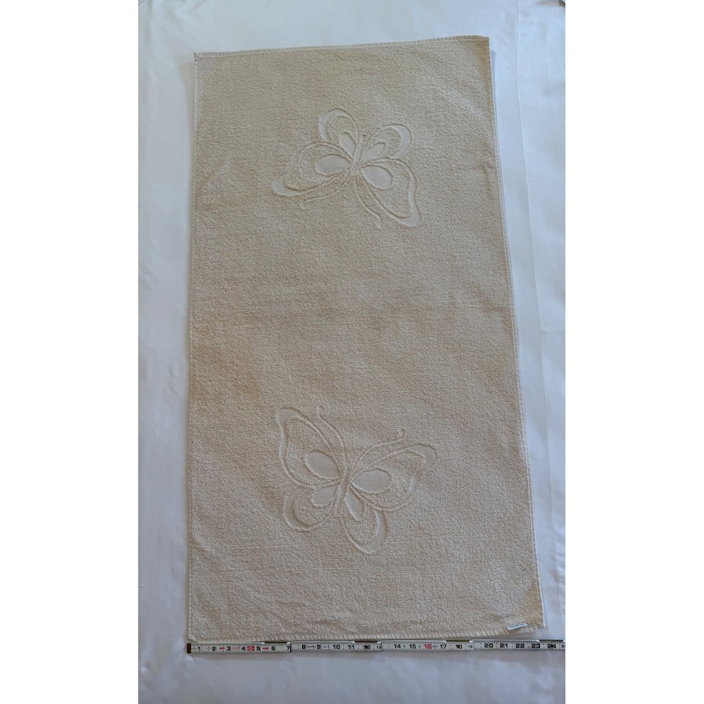 Vintage Royal Family by Cannon Butterfly Embossed‎ Bath Towel Ivory 24x44